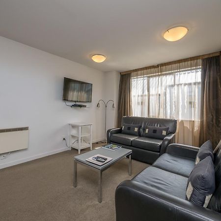 Bellano Motel Suites Christchurch Esterno foto A typical apartment at the hotel