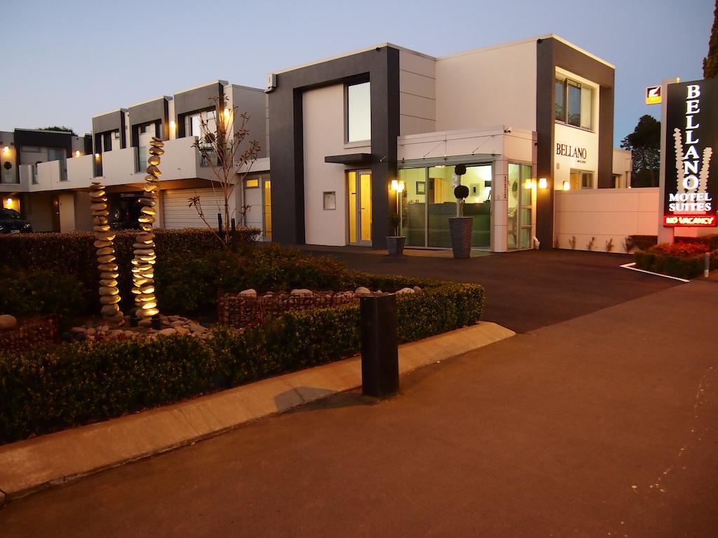 Bellano Motel Suites Christchurch Esterno foto The entrance to the hotel