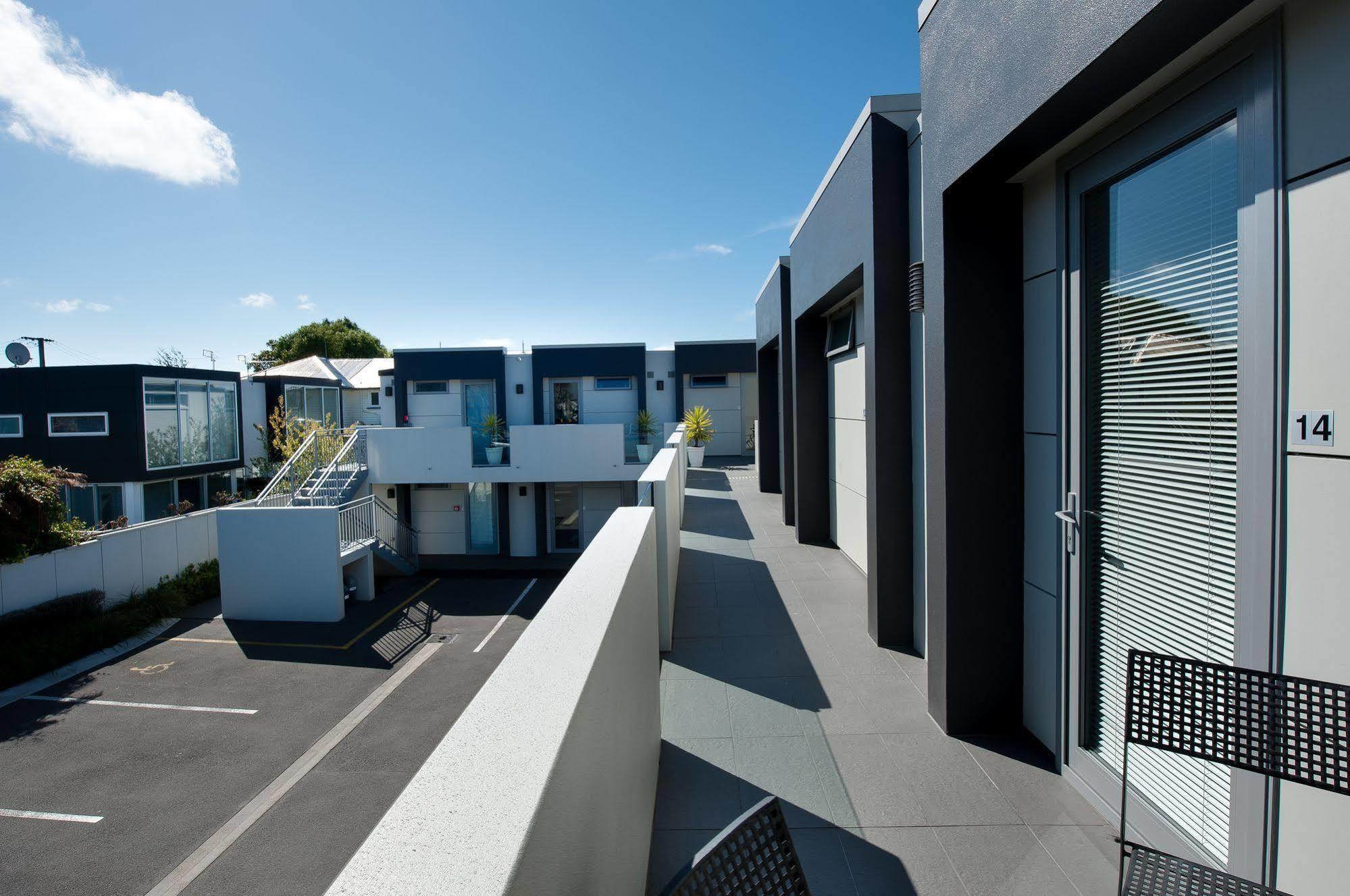 Bellano Motel Suites Christchurch Esterno foto Townhouses in Auckland, New Zealand